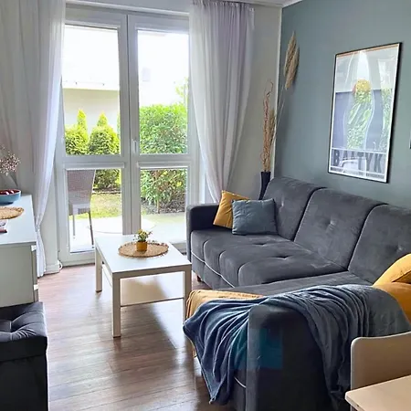 Apartment Baltycka Z Ogrodkiem Kolobrzeg